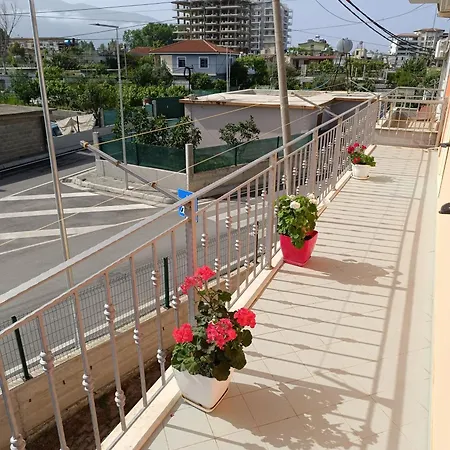 Amelio Apartment *